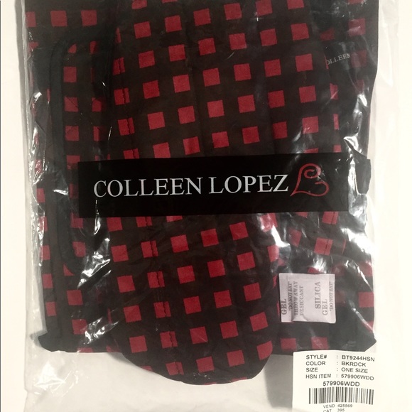 Colleen Lopez Plaid Apron Set Red Black - Picture 3 of 4